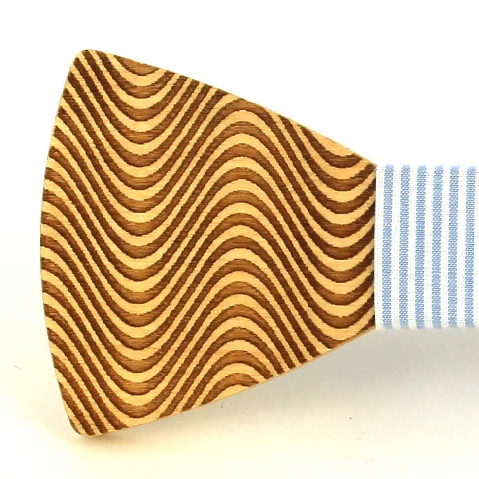 Pajarita Madera Ondas