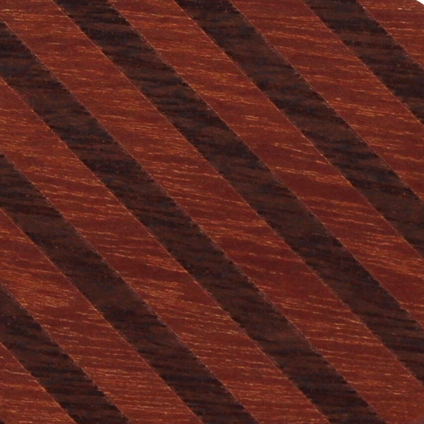 Pajarita Madera Rayas Gruesas