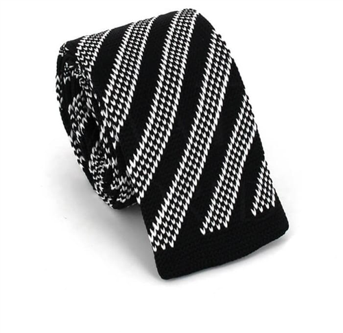 Diagonal Striped Knit Tie in Black and White