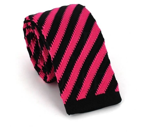 Diagonal Striped Knit Tie in Black and Pink