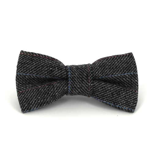 Black and White Zigzag Wool Bow Tie