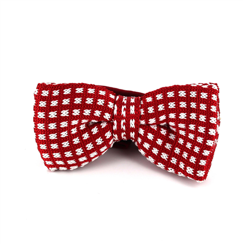 Red and White Checkered Knit Bow Tie