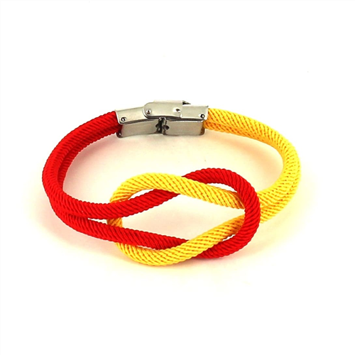 Spanish Flag Knot Bracelet
